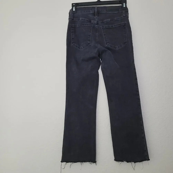 Madewell Women's Demi-Boot Cropped Jean Size 25 Black Wash Button Fly Raw Hem - Picture 4 of 11